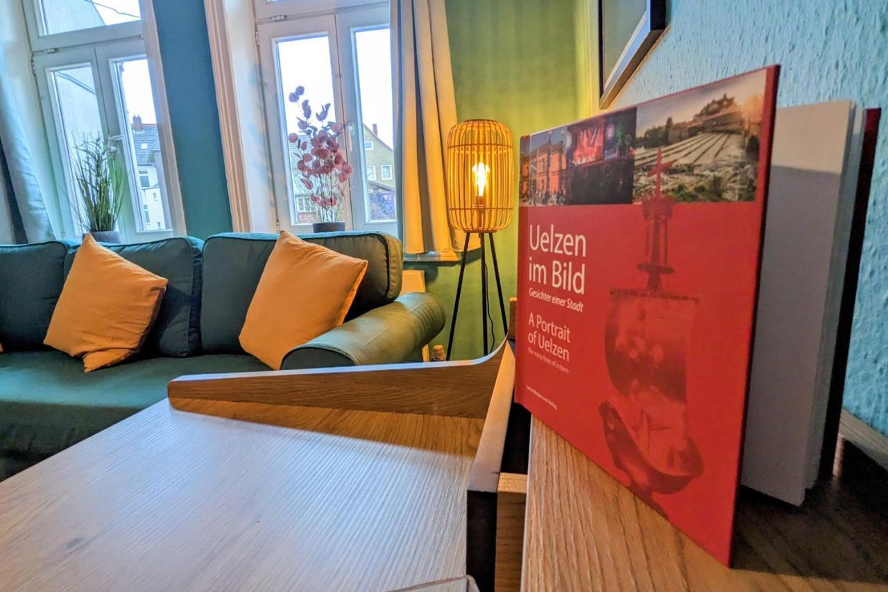 Uhlpartment - Im Herzen Von Uelzen Esterno foto