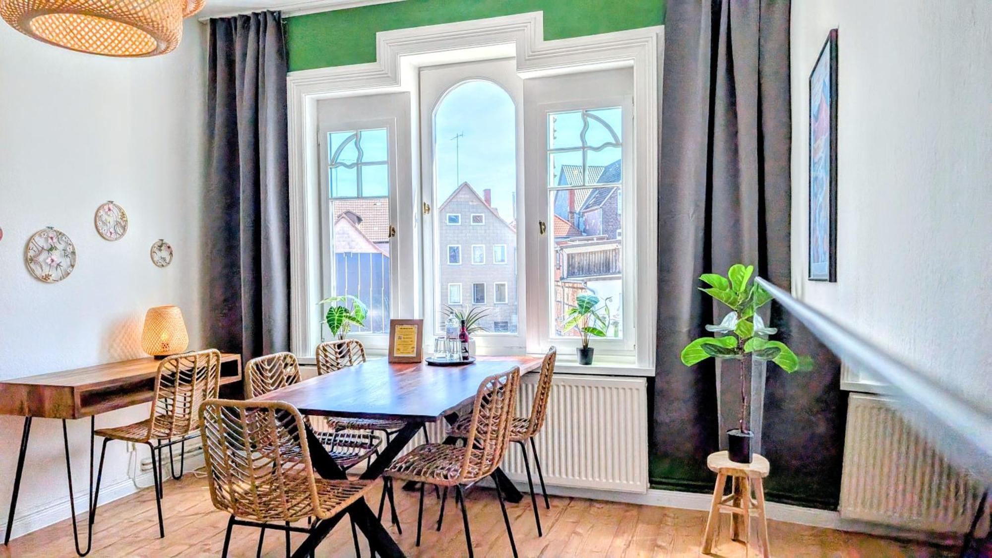 Uhlpartment - Im Herzen Von Uelzen Esterno foto