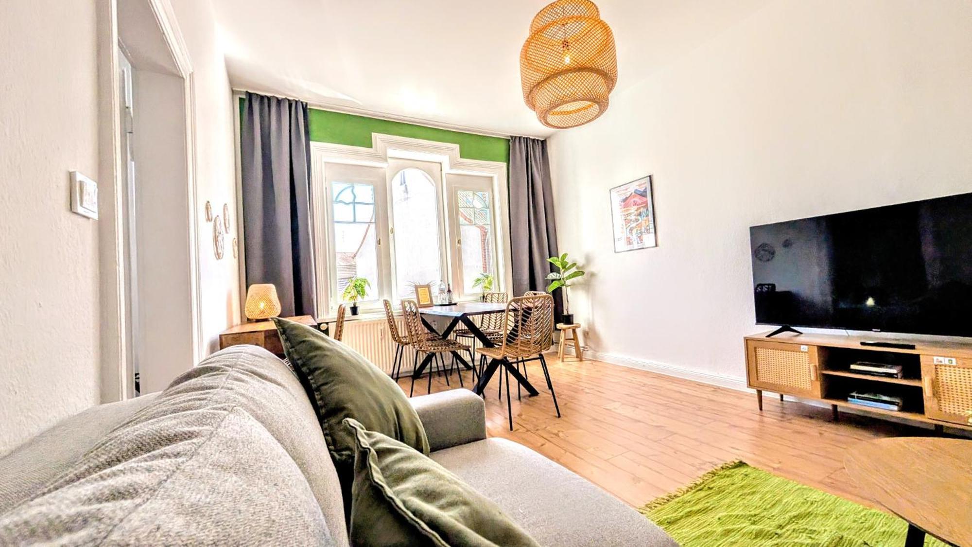 Uhlpartment - Im Herzen Von Uelzen Esterno foto